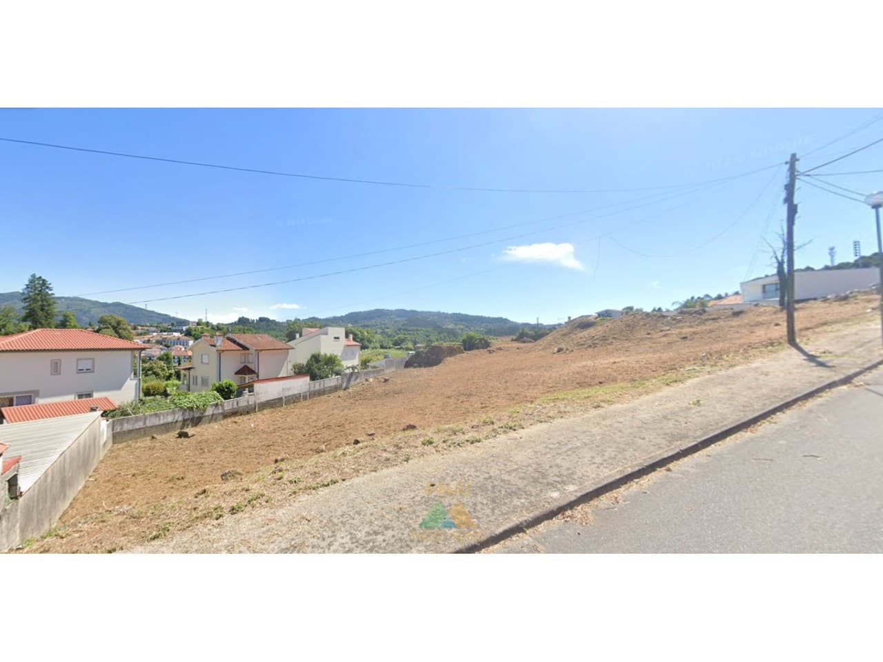 🏢 OPORTUNIDADE IMPERDÍVEL – LOTE DE TERRENO PARA ESPAÇO COMERCIAL 🏢