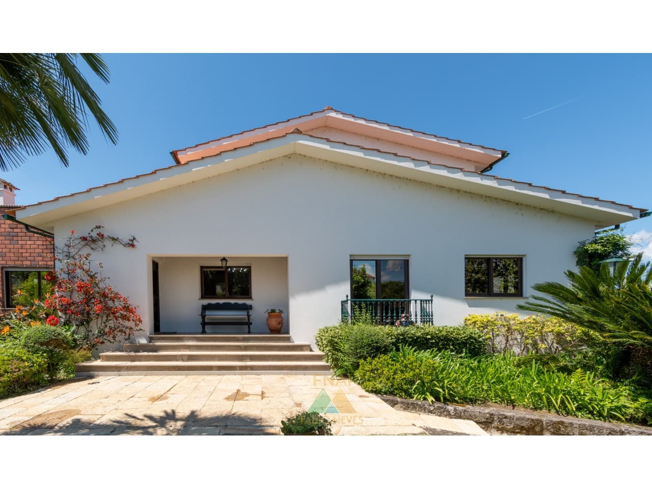 Rare Riverside Quinta on the Camino de Santiago – 5-Bedroom Retreat with Airbnb Potential in Correlha, Ponte de Lima