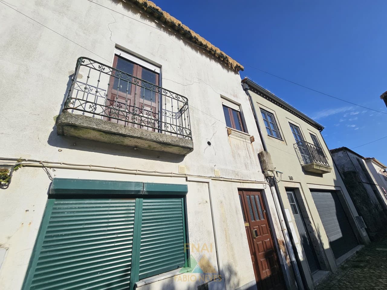 3-bedroom duplex apartment historic center