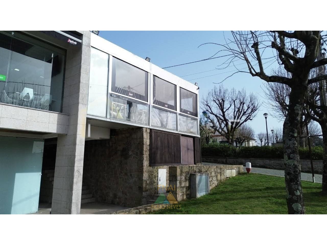 Vende-se Estabelecimento hotelaria café tapas com exploração de Jogos da Santa casa misericórdia (EUROMILHÕES)