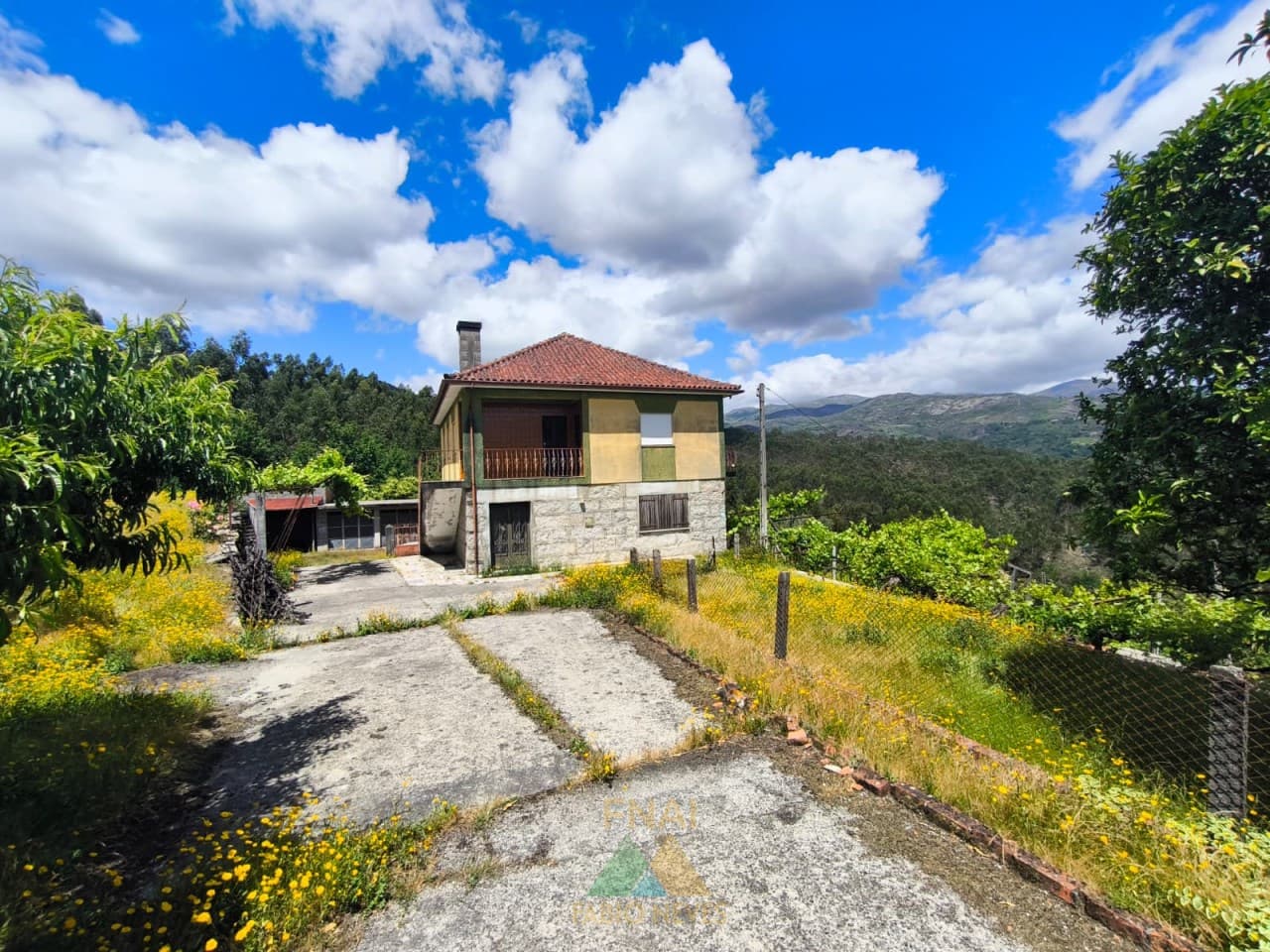 T4 house with two independent floors | Selim, Gondoriz | Arcos de Valdevez
