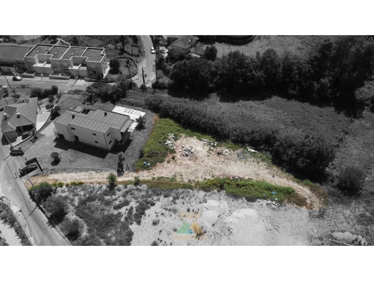 Land in construction zone - Parada - Arcos de Valdevez