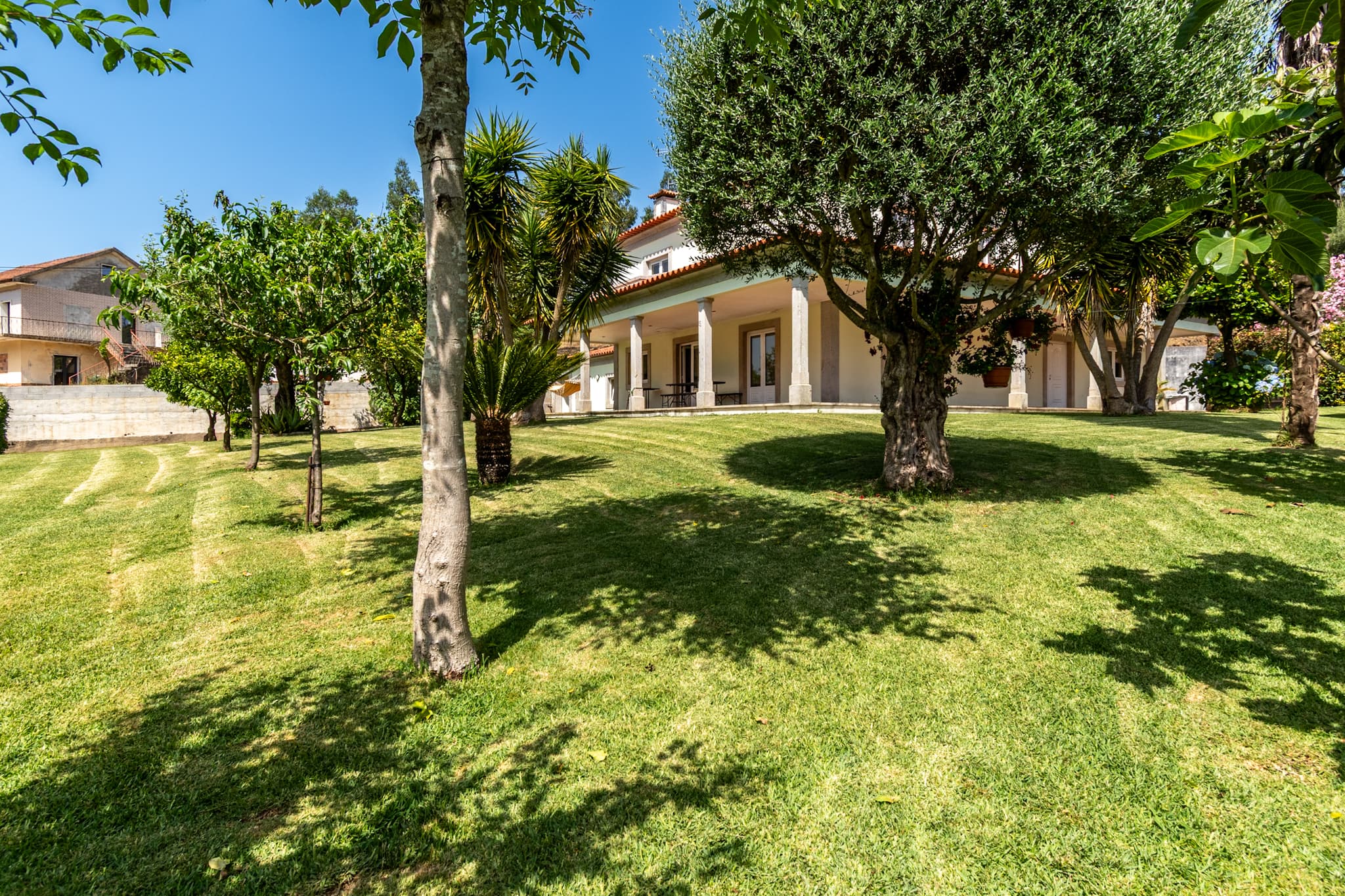 Luxury V4 Villa