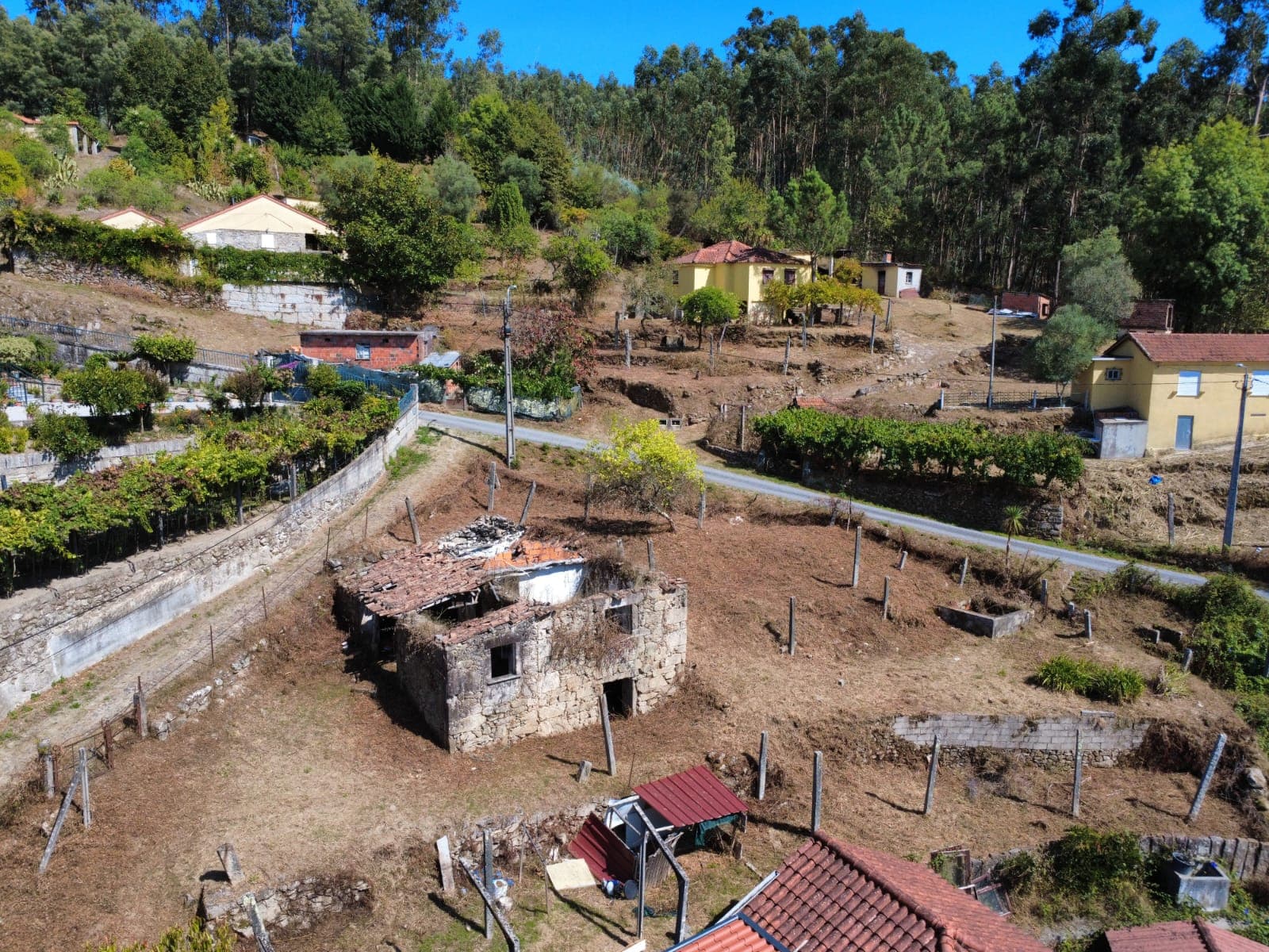 T3 house for renovation in Vilela, Arcos de Valdevez