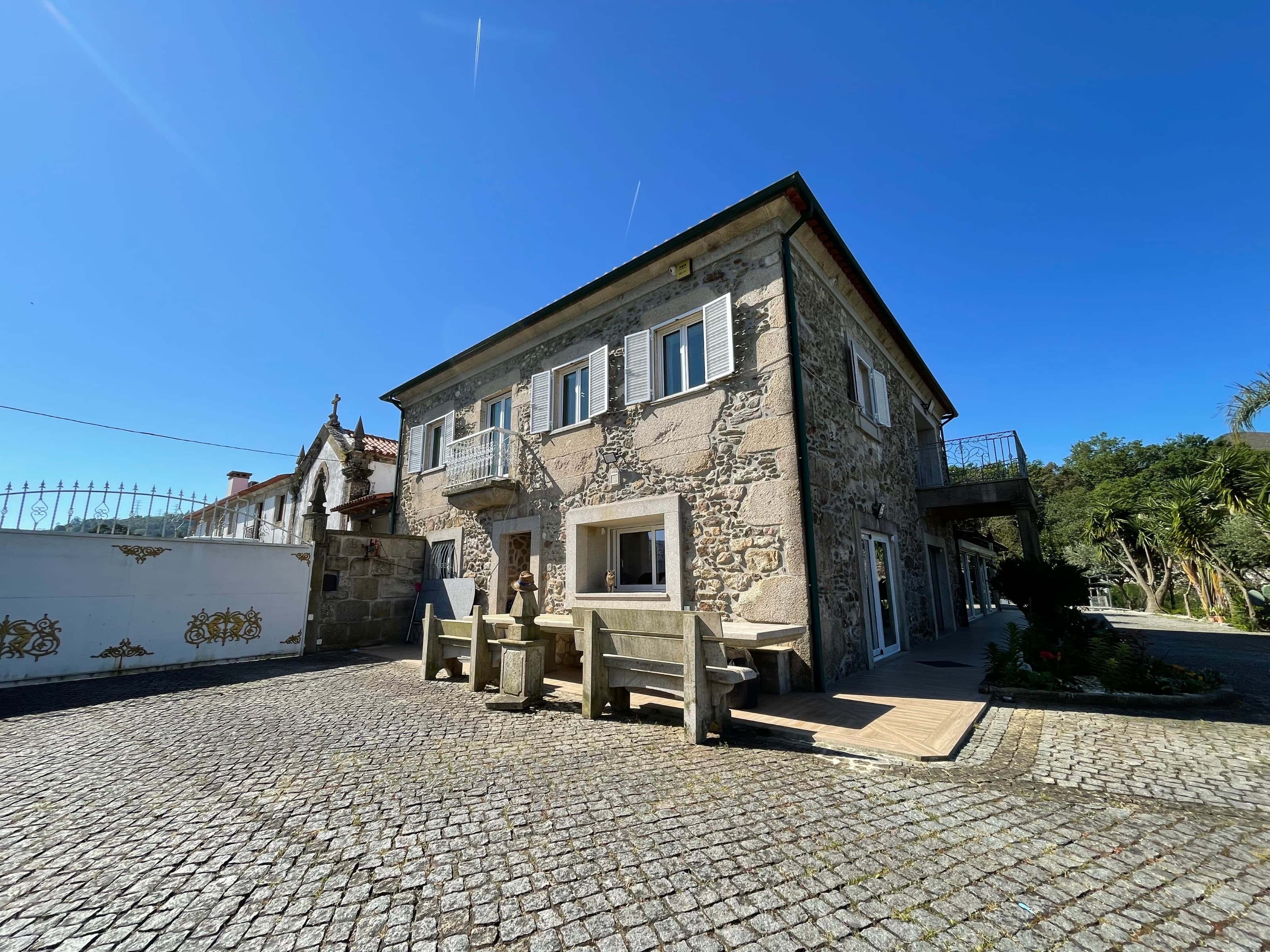 Moradia V3 de Luxo em Rebordões (Santa Maria), Ponte de Lima