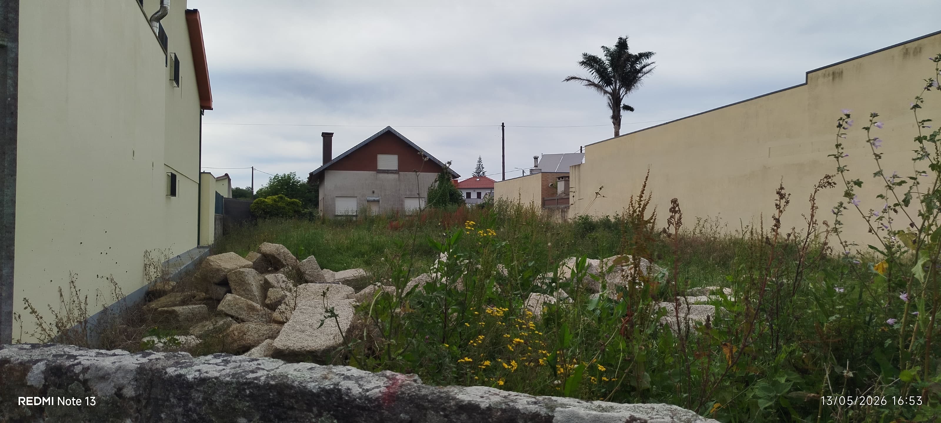 Terreno com projeto aprovado